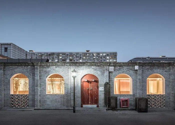 Layering Courtyard Hotel Qianmen