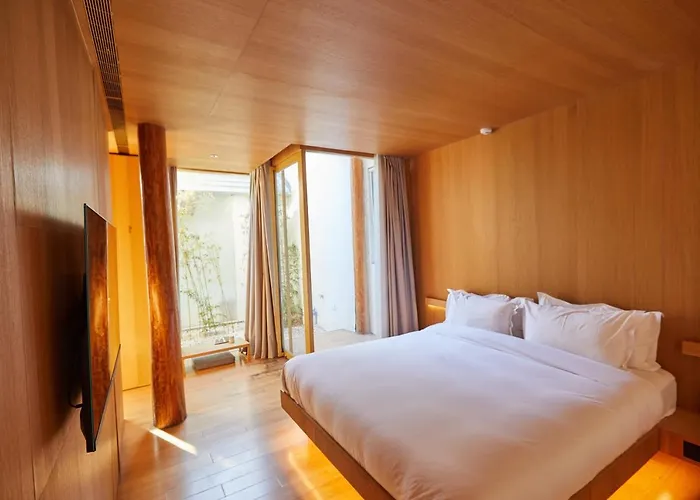 Layering Courtyard Hotel Qianmen