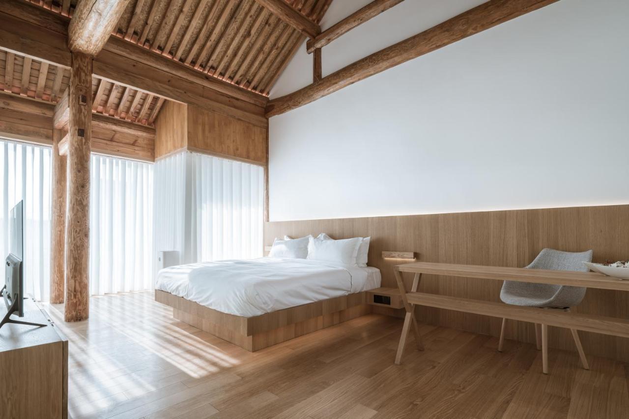Layering Courtyard Qianmen 5*